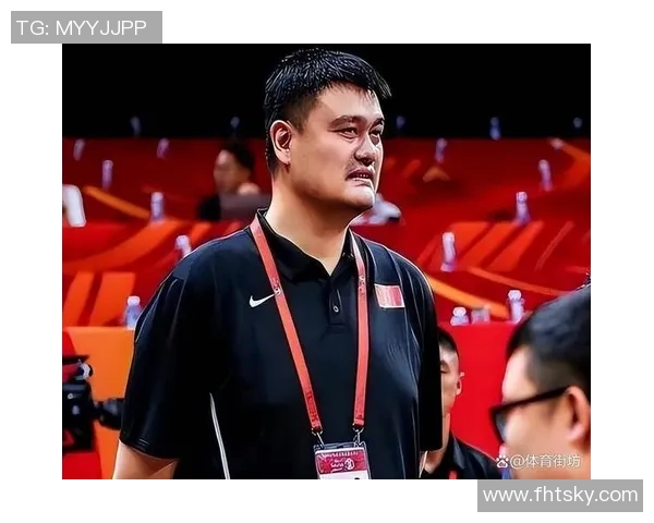 乔小白与姚明的传奇故事：从篮球场到人生舞台的精彩对决与友谊