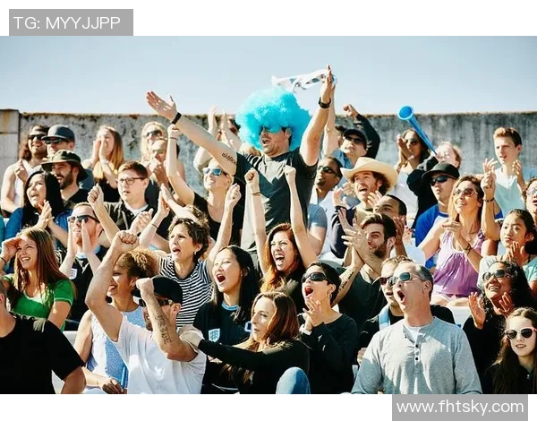 全场欢呼足球明星展现绝佳技艺点燃激情瞬间